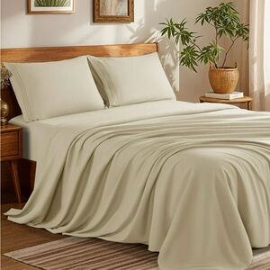 100% Cotton Bedsheet Set. Queen. Beige. NWT